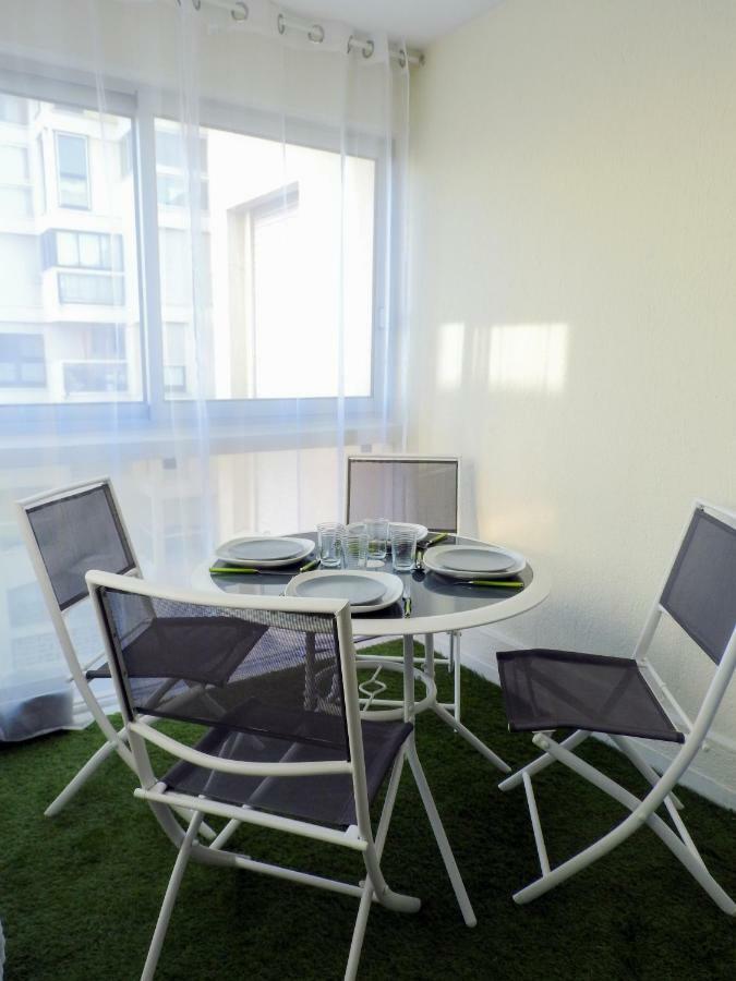 Appartement T2 De 40M2 Refait A Neuf Pour Vous ! Climatise Ла-Гранд-Мот Экстерьер фото